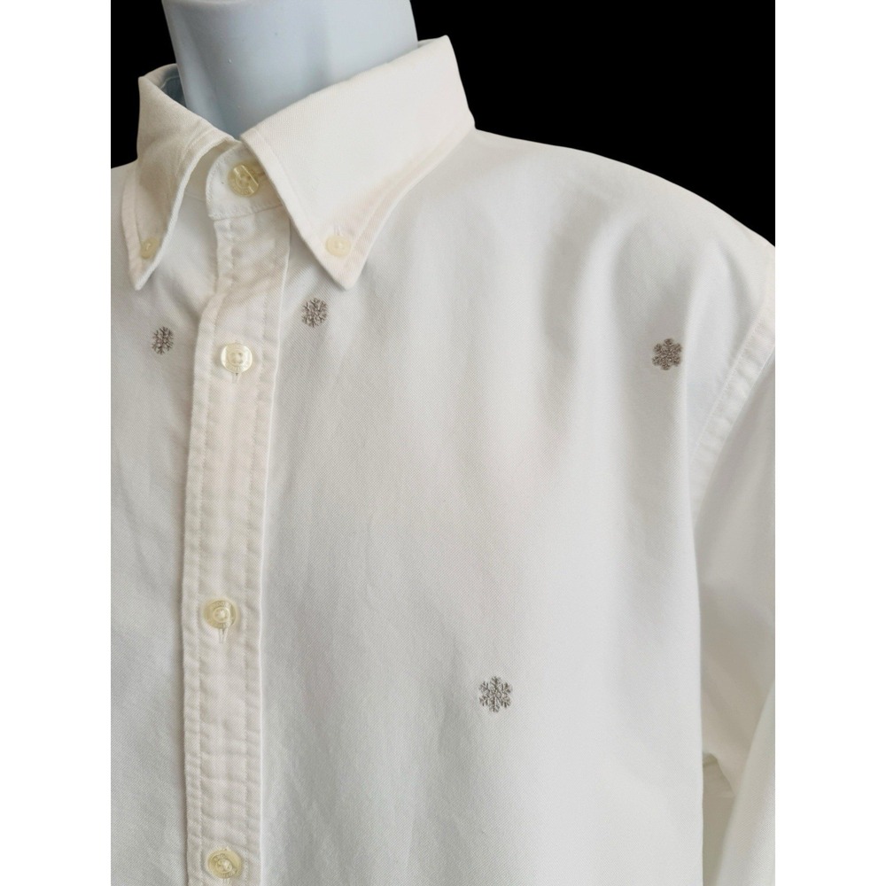 Brooks Brothers Red Fleece Shirt XL White Oxford Silver Snowflake Embroidered